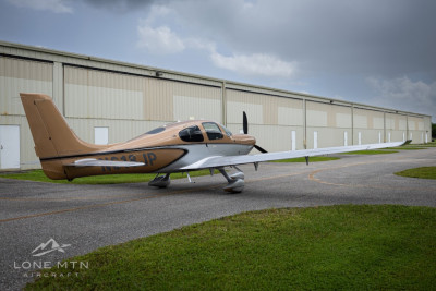 2023 Cirrus SR22 G6 GTS: 