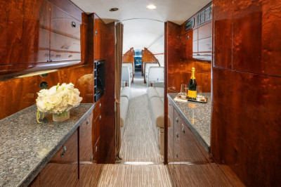 2006 Gulfstream G550: 