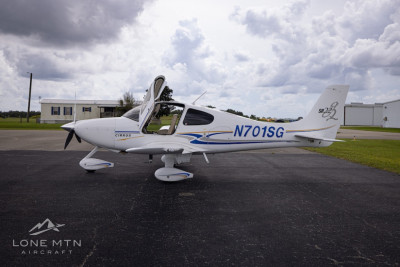 2004 Cirrus SR22 G2 GTS: 