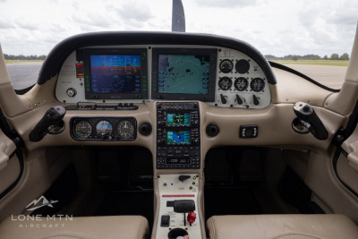 2004 Cirrus SR22 G2 GTS: 