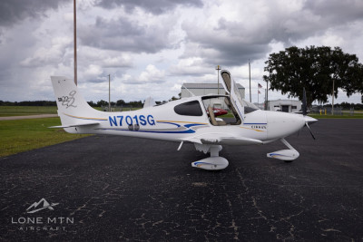 2004 Cirrus SR22 G2 GTS: 
