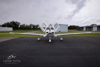 2004 Cirrus SR22 G2 GTS: 