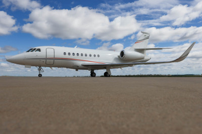 2010 Dassault Falcon 2000LX: 