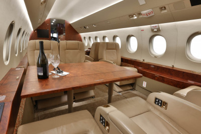 2010 Dassault Falcon 2000LX: 