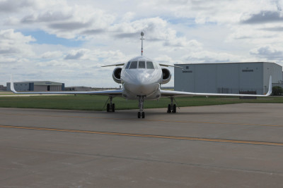 2010 Dassault Falcon 2000LX: 