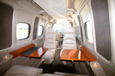 1984 Twin Commander 1000: 