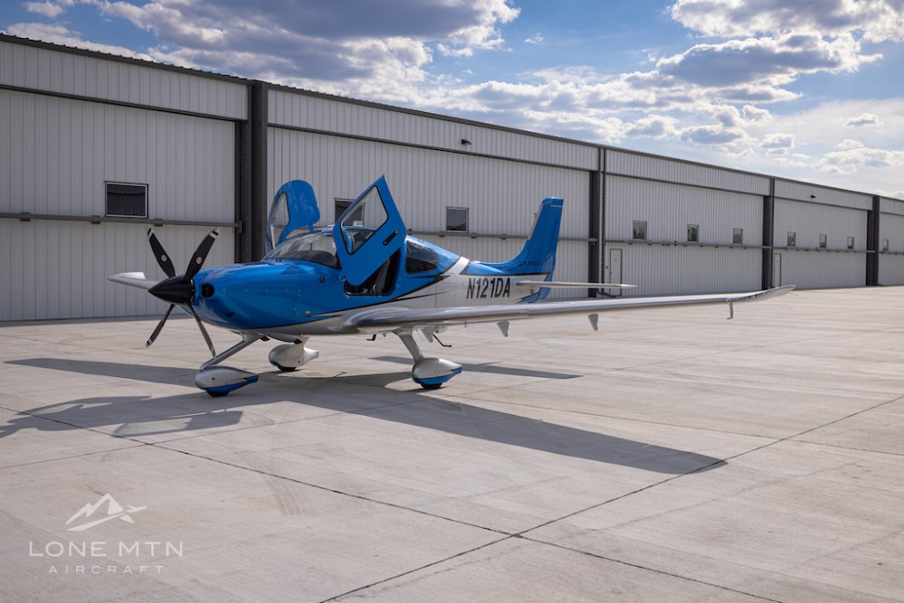 photo of 2021 Cirrus SR22T G6