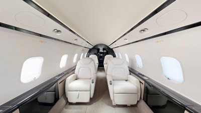 2008 Bombardier Challenger 300: 