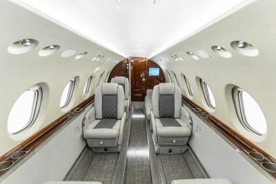 2009 Hawker 750: 