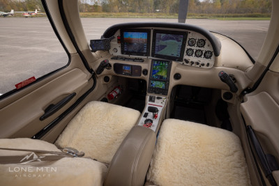 2004 Cirrus SR22 G2: 
