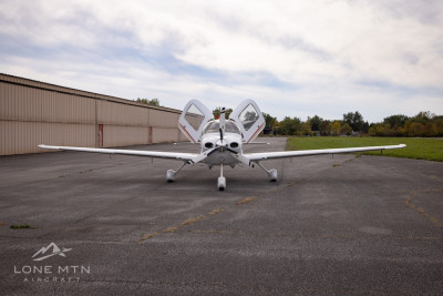 2004 Cirrus SR22 G2: 