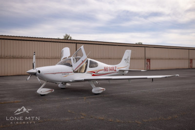 2004 Cirrus SR22 G2: 