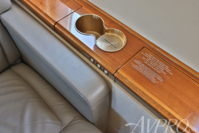 2010 Bombardier Challenger 605: 