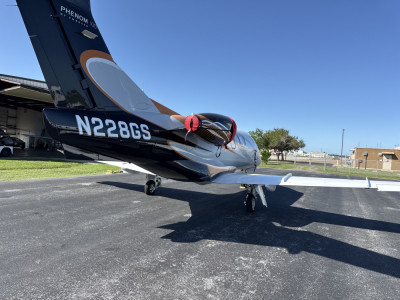 2010 Embraer Phenom 100: 
