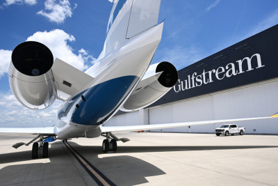 2025 Gulfstream G800: 
