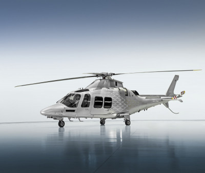 2017 Agusta A109SP: Exterior 1