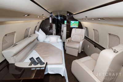 2010 Bombardier Challenger 850ER: 