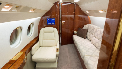 1999 Dassault Falcon 900C: 