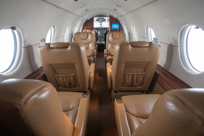 2008 Hawker 400XP: 