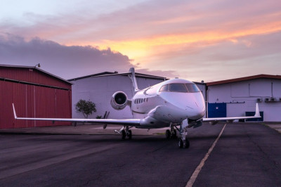 2009 Bombardier Challenger 300: 