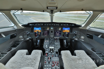 2012 Bombardier Challenger 300: 