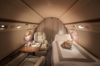 2000 Gulfstream G-V: 
