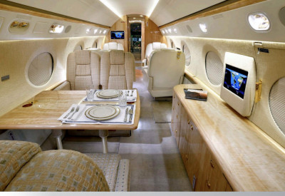 2004 Gulfstream G550: 