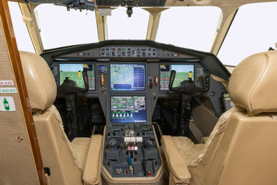 2008 Dassault Falcon 900DX: Panel-F900DX-0620