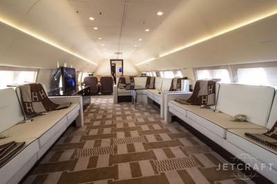 2002 Boeing BBJ 737-700: 