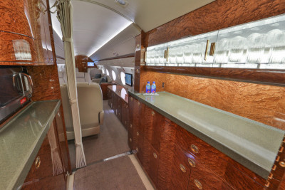 2004 Gulfstream G550: 