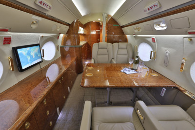 2004 Gulfstream G550: 