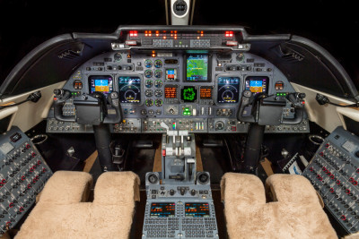 2005 Bombardier Learjet 60SE: 