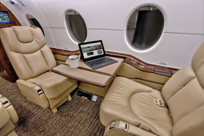 2007 Hawker 400XP: 