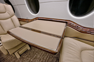 2007 Hawker 400XP: 