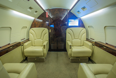 1989 Bombardier Challenger 601 - 3AER: 