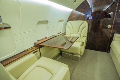 1989 Bombardier Challenger 601 - 3AER: 