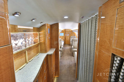 2011 Bombardier Challenger 605: 