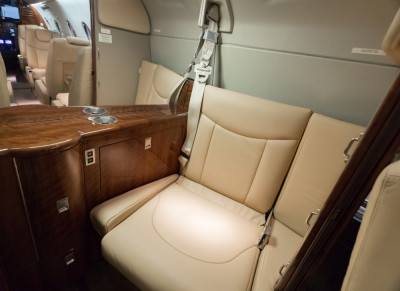 2005 Hawker 400XP: 