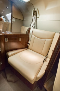 2005 Hawker 400XP: 