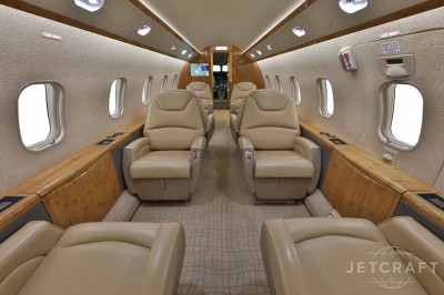 2010 Bombardier Challenger 300: 