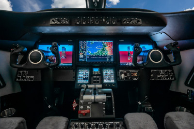 2018 Bombardier Learjet 75: Panel