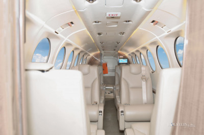 1999 Beechcraft King Air 350: 