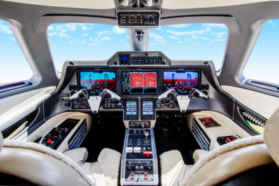 2018 Embraer Phenom 100EV: 