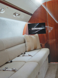 2010 Gulfstream G550: 