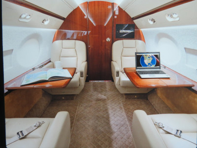 2010 Gulfstream G550: 
