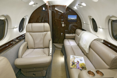 2008 Hawker 900XP: 