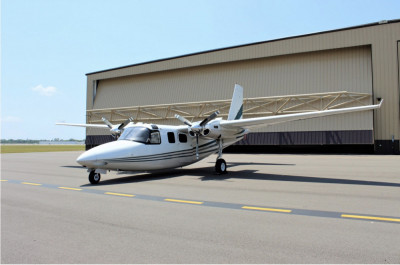 1960 Aero Commander 500B: 