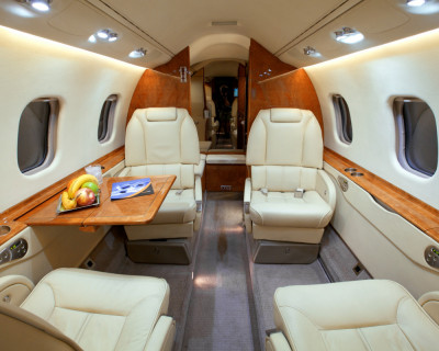 2001 Bombardier Learjet 60: 