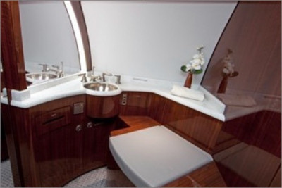 2003 Bombardier Challenger 850: 