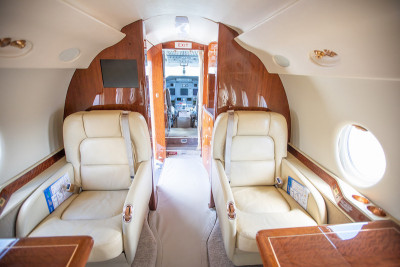 2001 Gulfstream G200: 